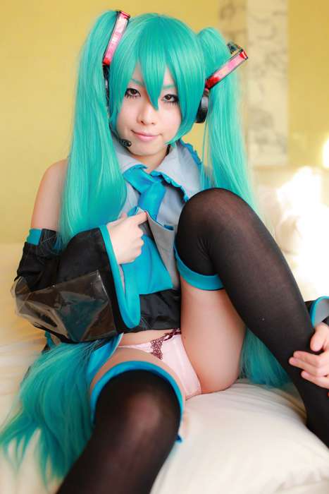 [Cosplay]ID0096 2013.04.18 Vocaloid - New & Ultra Hot Hatsune Miku touches herself [418P60.8mb].rar