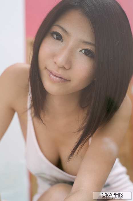 Graphis套图ID0733 2010-09-17 [Graphis Gals] An - [Simple and Innocent]