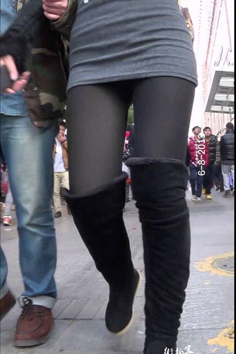[街拍客视频]jx0364 黑丝超短包臀裙丰满少妇